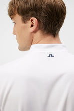 Load image into Gallery viewer, J.Lindeberg Men's Round Neck 9164 Bode Reg Fit