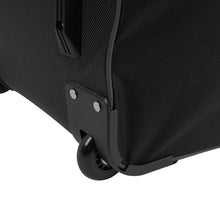 Load image into Gallery viewer, Taylormade Performance Travel Cover

